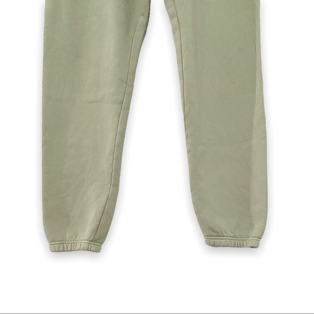 Aritzia TNA Cozy Fleece Boyfriend Sweatpant  Pull-On Joggers Sage Green 1X - Picture 3 of 11